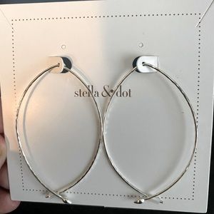 Stella & Dot silver earrings